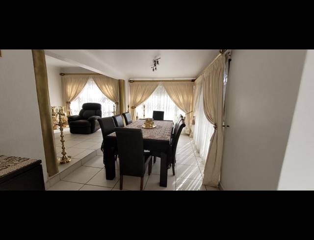 3 BEDROOM HOUSE FOR SALE IN GLENVISTA
